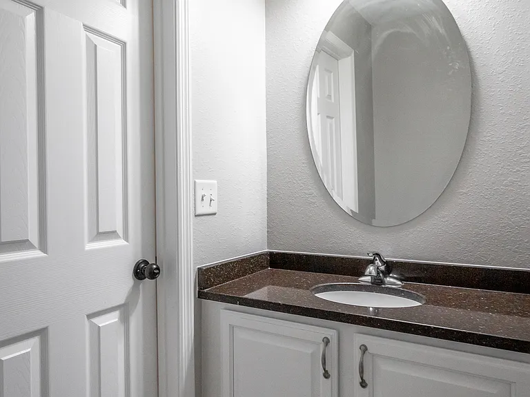 1156 Maple Tree Ln — Photo 16