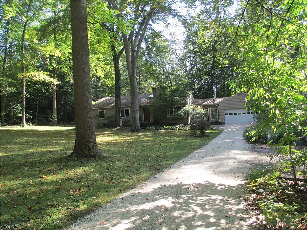4760 Heather Hills Rd photo 1