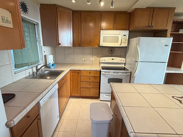75-5766 Kuakini Hwy #606 — Photo 18