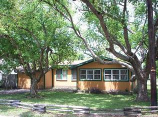 1000 Beverly Ave, Largo, FL 33770
