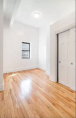 4th image of 64 Delancey St #2A