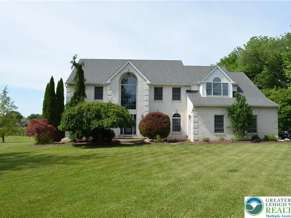 860 Newlins Rd E, Easton, PA 18040