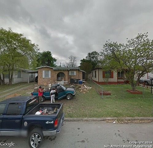 1st image of 1070 Poinsettia St