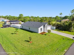 1352 Ran Rd SE, Palm Bay, FL 32909