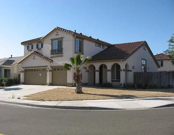 2343 Megan Dr photo 1