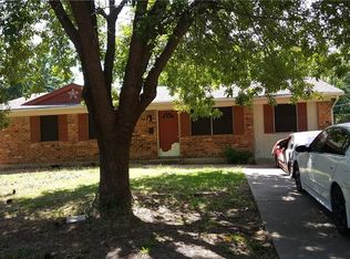 1425 Alpine Dr, Greenville, TX 75401