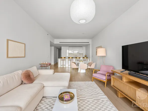 150 East 23rd Street 4-C image 2 of 15
