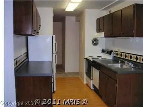 456 Girard St #376, Gaithersburg, MD 20877