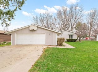 1839 Irene Rd, Sandwich, IL 60548