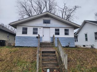 1230 S 29th St, South Bend, IN 46615