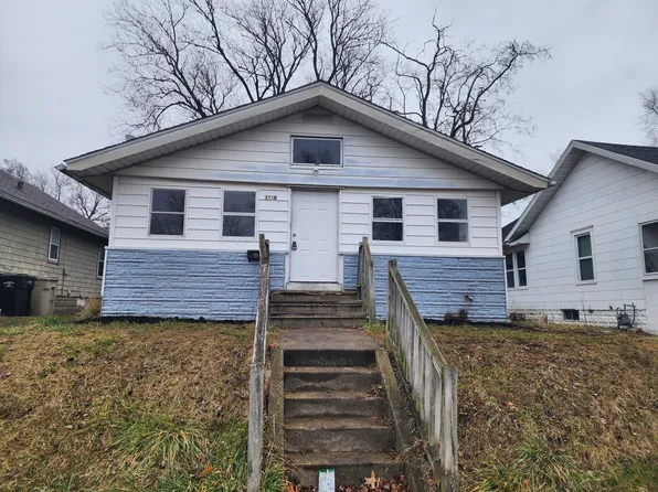 1230 S 29th St, South Bend, IN 46615