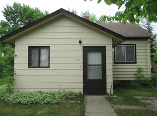 105 3rd Ave SW, Clearbrook, MN 56634