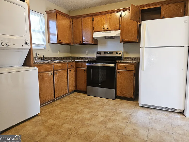 123 Proctor St #A — Photo 8
