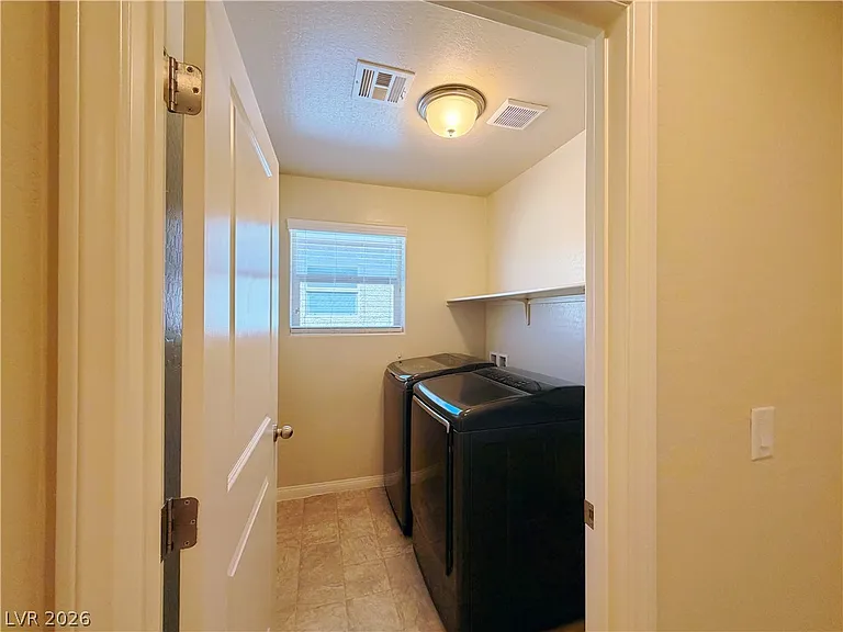 8938 Whitten Park Ave — Photo 17