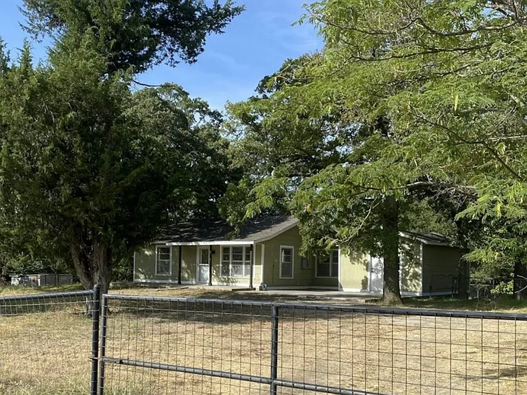 2397 N Highway 287 — Photo 10