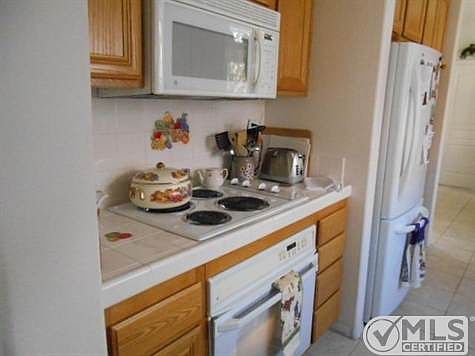 4th image of 11193 Pleasant Hills Dr