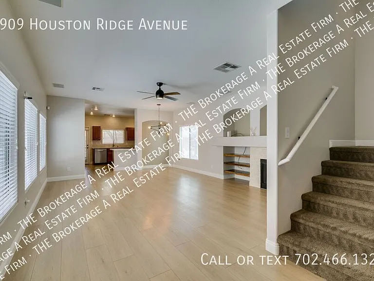 8909 Houston Ridge Ave — Photo 4