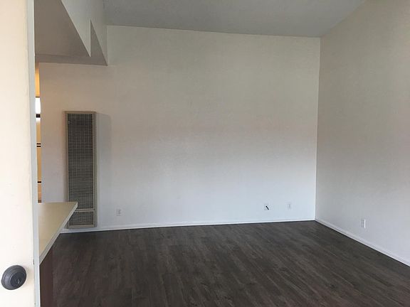 3rd image of 3821 Arizona St APT 13