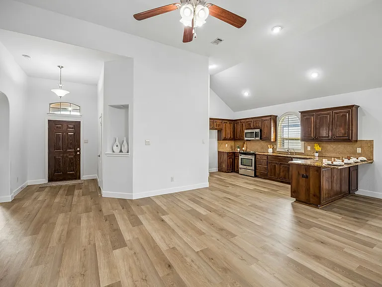 10445 Merced Lake Rd — Photo 11