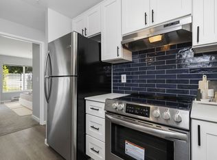 Interlake Apartments, Seattle, WA 98103