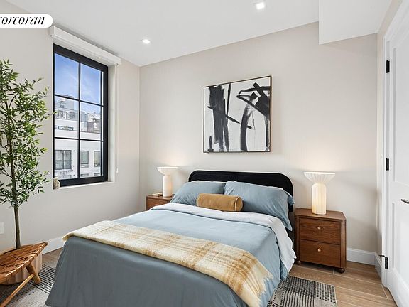 5th image of 758 Metropolitan Ave #2B