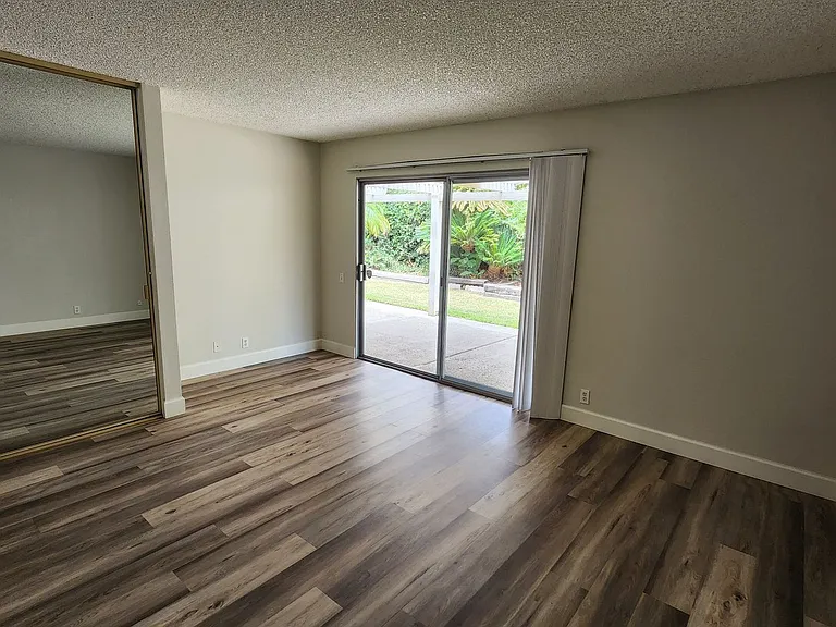 26731 Valpariso Dr — Photo 16