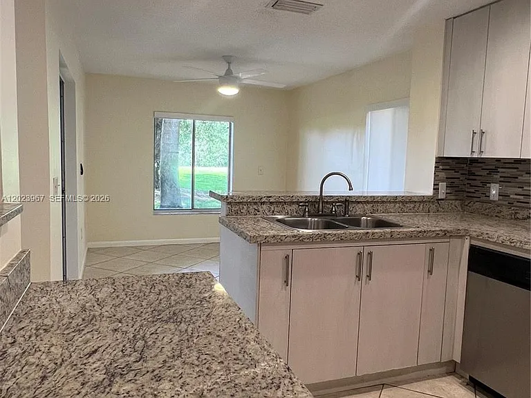 16373 Malibu Dr #51 — Photo 7