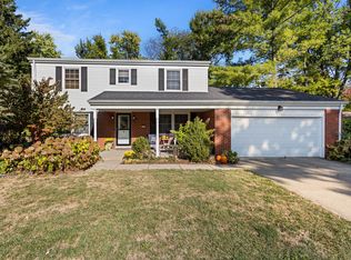 3 Kent Ct, Champaign, IL 61820