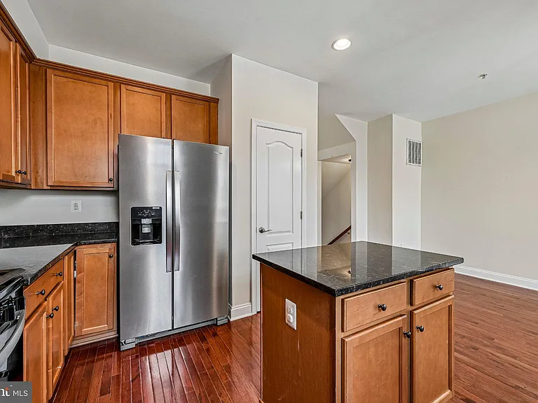 23004 Meadow Mist Rd — Photo 24