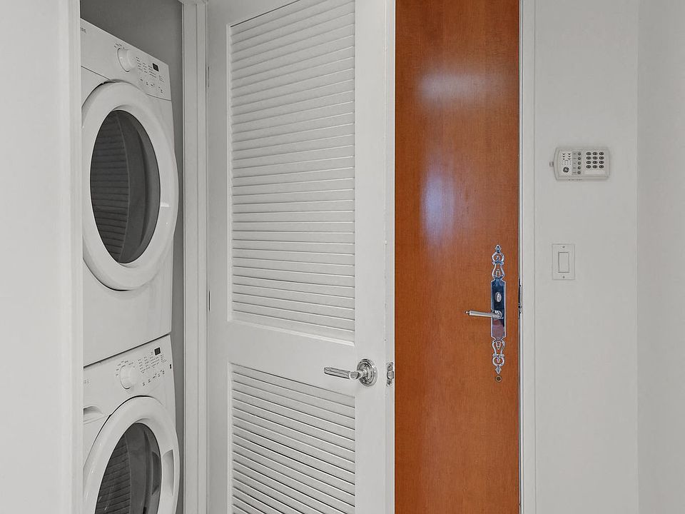 In-Suite Washer & Dryer
