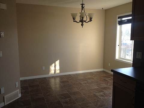 3rd image of 4010 47th St
