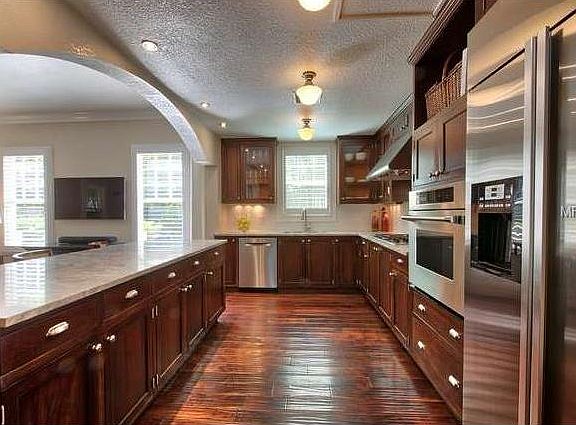 4th image of 3112 W Fair Oaks Ave