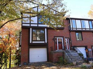 208 Little Hollow Dr, Sewickley, PA 15143