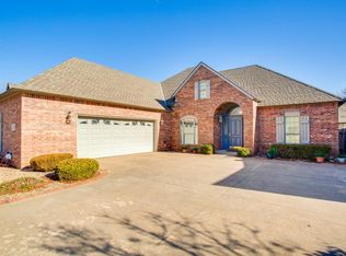 3117 Dans Ct, Enid, OK 73703