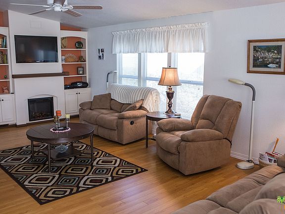 3rd image of 51 Coble Dr