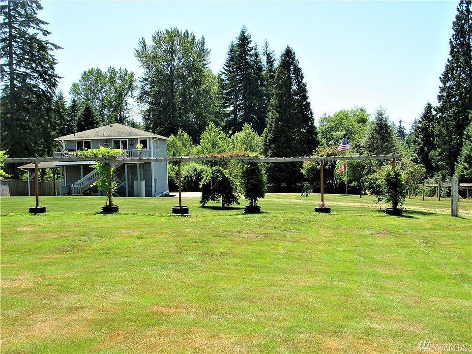 1st image of 6323 180th St SE