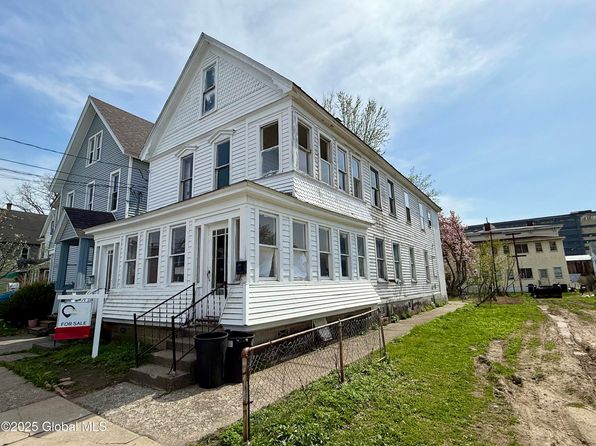 45 1/2 Milton Avenue, Amsterdam, NY 12010