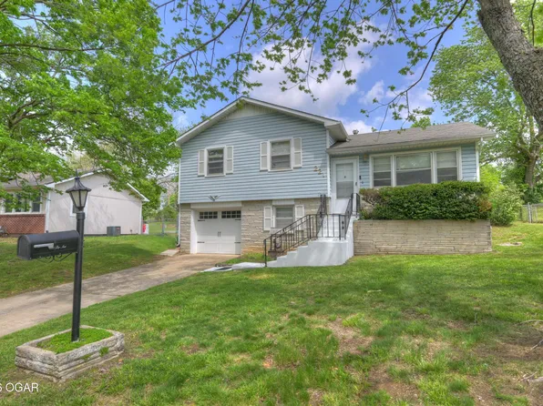 221 Par Ave, Webb City, MO 64870