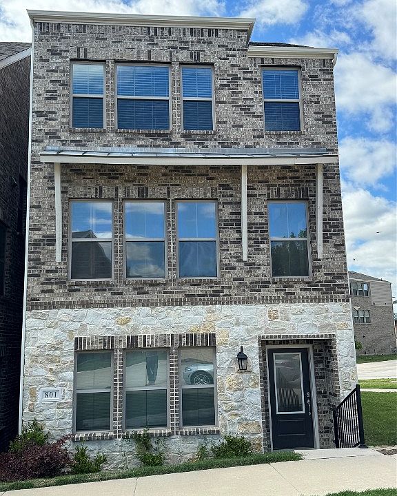 1st image of 801 Tennessee Dr