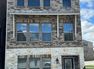 801 Tennessee Dr, Euless, TX 76040