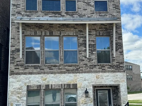 801 Tennessee Dr, Euless, TX 76040