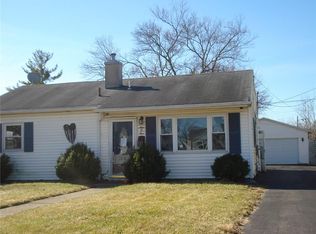 905 Allen Dr, Springfield, OH 45505