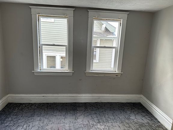 4th image of 714 S 1st Ave #B