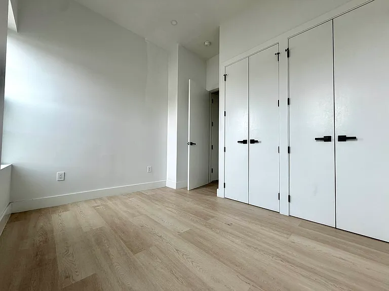 375 Bushwick Ave #4R — Photo 3