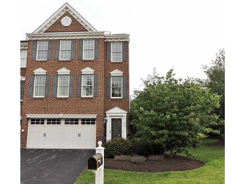 313 Marshall Heights Dr photo 1