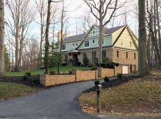 10501 Walter Thompson Dr, Vienna, VA 22181