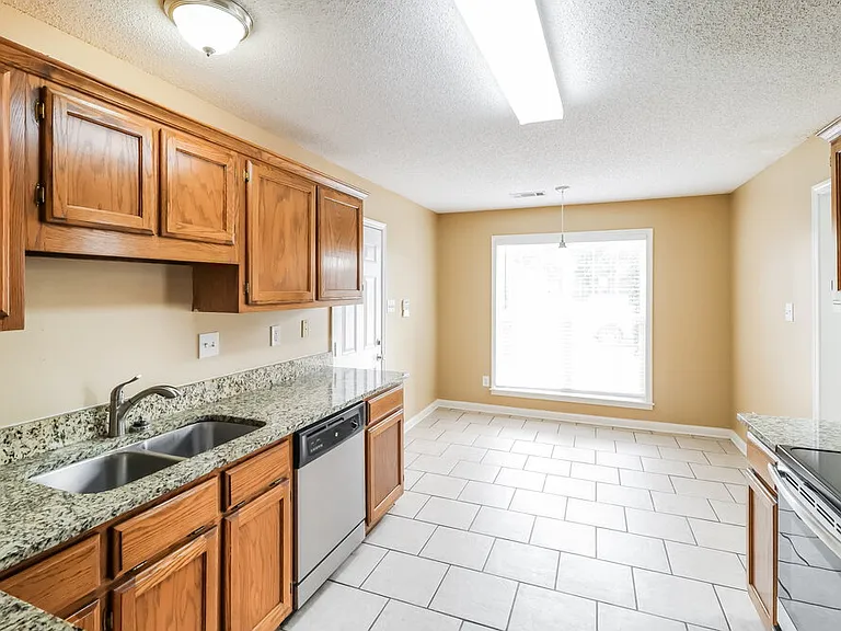 1489 McAllen Cv — Photo 9