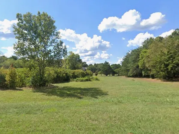 118 Etna Dr, Chatsworth, GA 30705