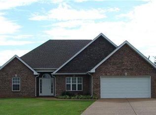 211 High St, Chapel Hill, TN 37034