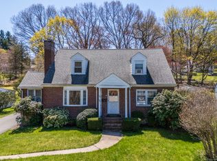 387 Divinity St, Bristol, CT 06010